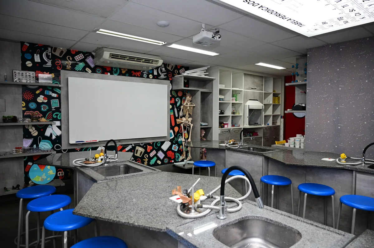 Laboratório de Ciências — Ensino Fundamental — Anos Iniciais — foto 2
